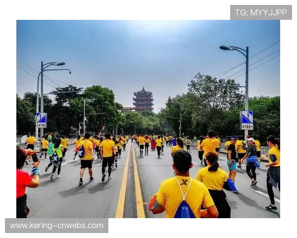 十堰马拉松联合高德设线上赛通道，吸引5亿人次关注